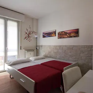 verona-fairhome-the-red.hotelinveneto.com/
